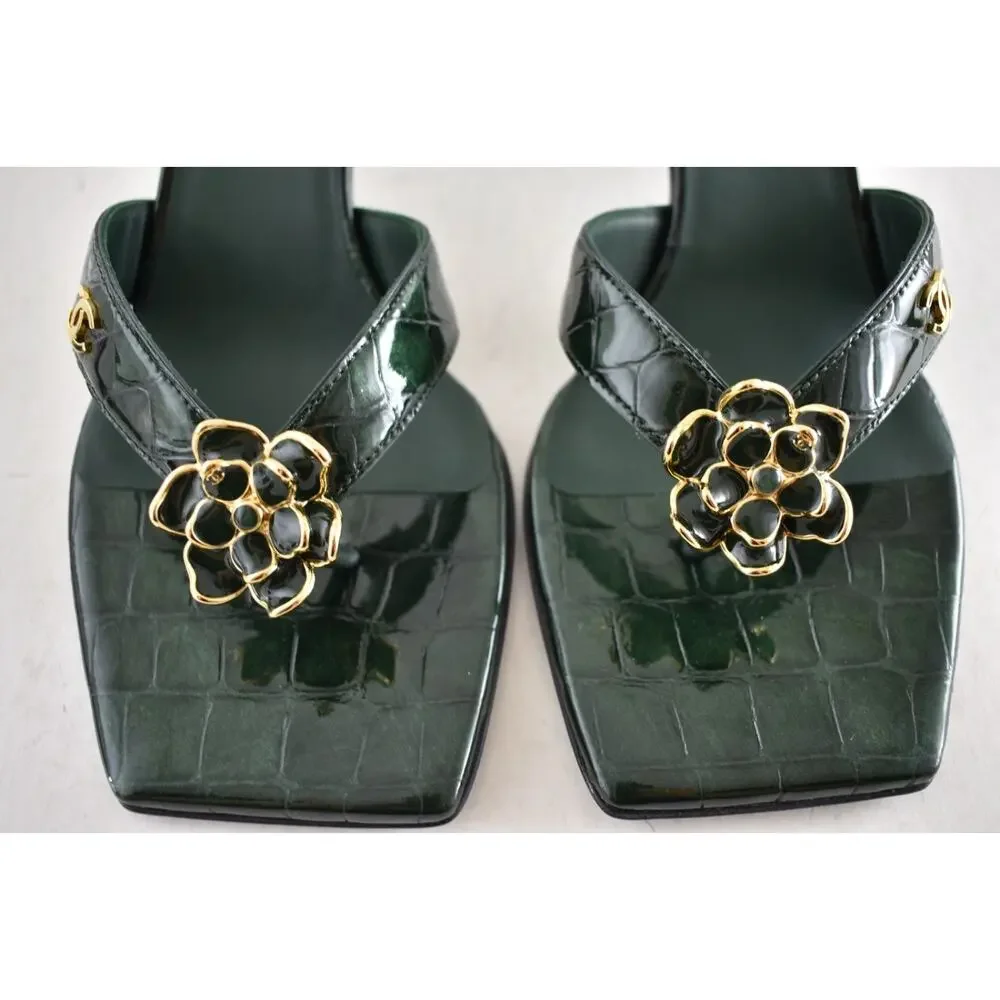 Chanel 26A Green Crocodile Croc CC Flower Backless Mule Heel Thong Sandal 40